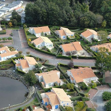 Отель Lagrange Classic Le Clos Des Chenes Ле-Мат Экстерьер фото